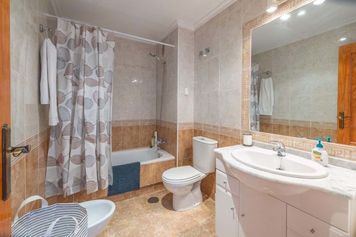 Image No.14-2 Bed Apartment for sale