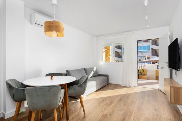 Image No.4-2 Bed Apartment for sale