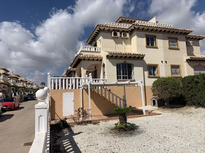 Image No.27-2 Bed Villa for sale