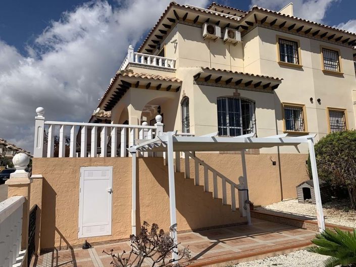 Image No.29-2 Bed Villa for sale