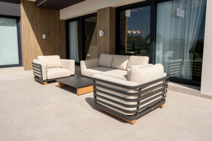 Image No.97-3 Bed Villa for sale