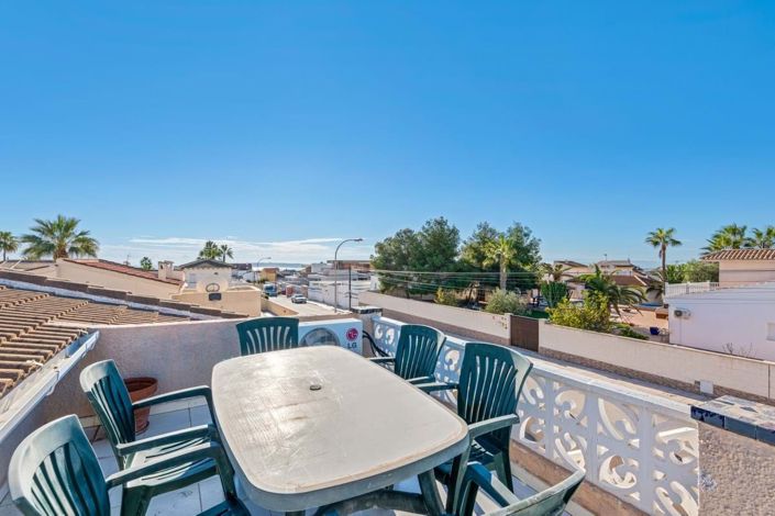 Image No.30-3 Bed Villa for sale