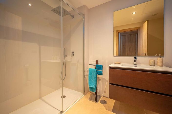 Image No.25-3 Bed Apartment for sale