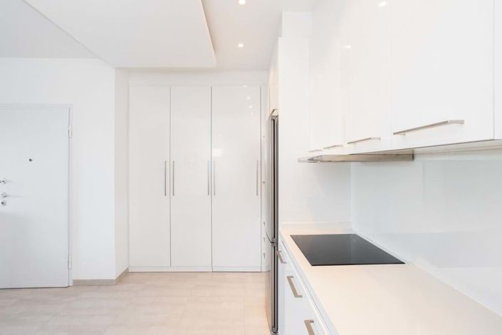 Image No.14-2 Bed Apartment for sale