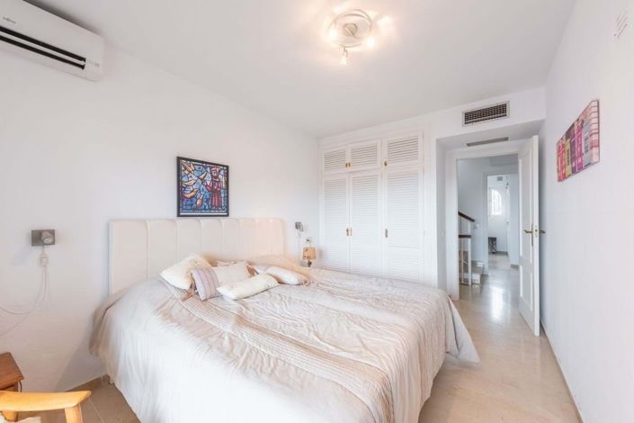 Image No.22-Maison de ville de 4 chambres à vendre à Estepona