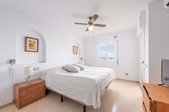 Image No.25-Maison de ville de 4 chambres à vendre à Estepona