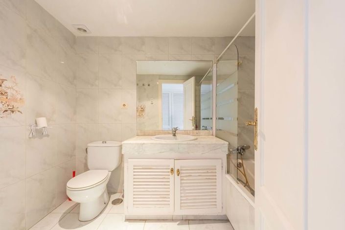 Image No.28-Maison de ville de 4 chambres à vendre à Estepona