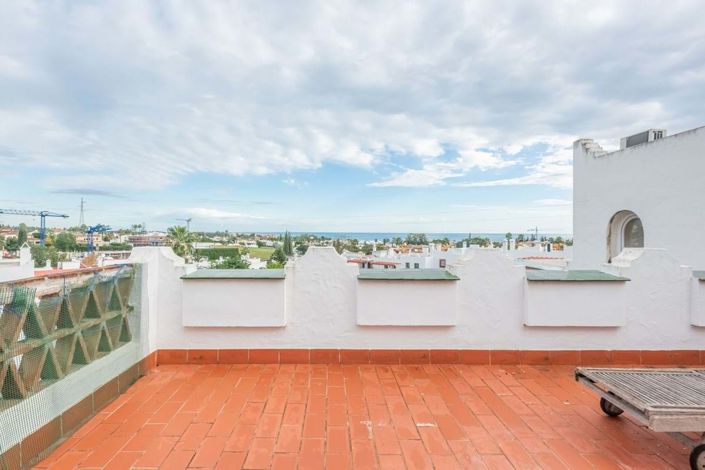 Image No.30-Maison de ville de 4 chambres à vendre à Estepona