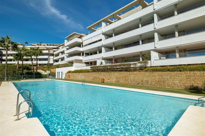 Image No.1-Appartement de 3 chambres à vendre à Estepona
