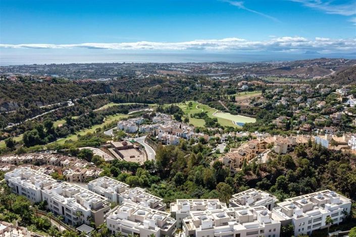 Image No.6-3 Bed Apartment for sale