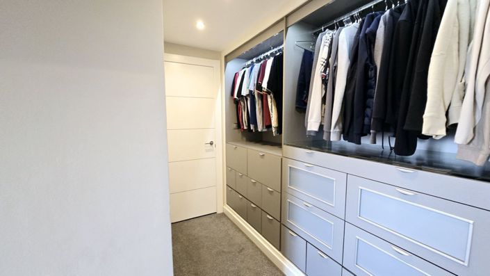 Image No.21-2 Bed Apartment for sale