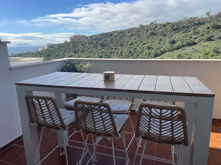 Image No.27-2 Bed Apartment for sale