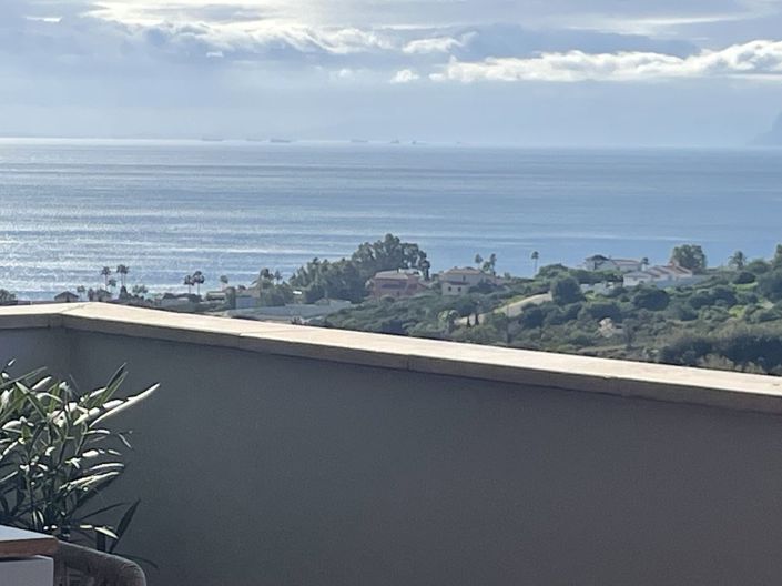 Image No.30-2 Bed Apartment for sale