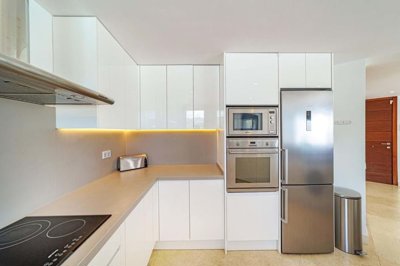 1447-527816-78d1f4f8b6655591b02d22fabb36a692d