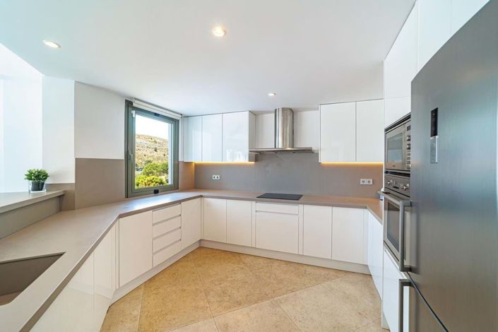 Image No.32-2 Bed Apartment for sale