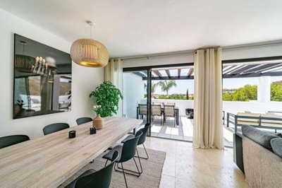 1447-527816-78d1f4f8b6655591b02d22fabb36a692d