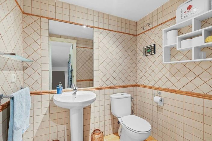 Image No.15-Maison de ville de 4 chambres à vendre à Estepona