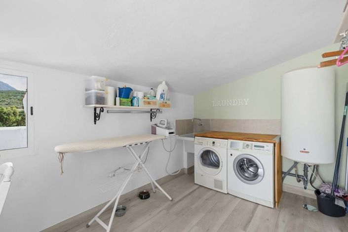 Image No.17-Maison de ville de 4 chambres à vendre à Estepona