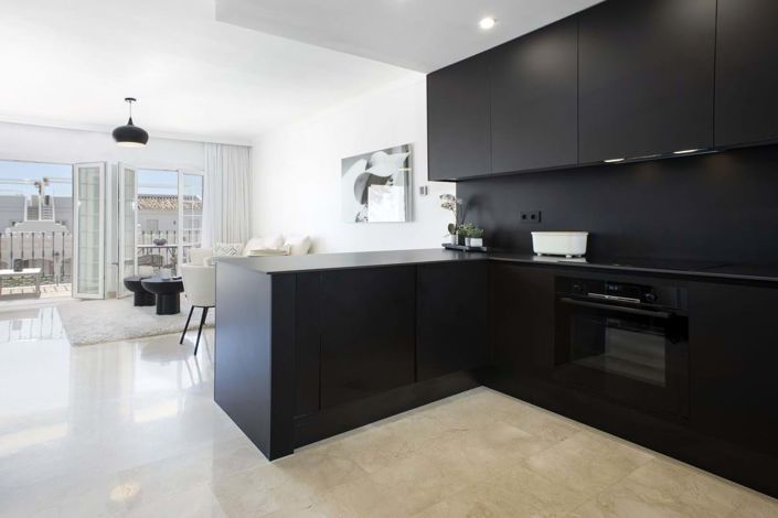 Image No.8-2 Bed Apartment for sale