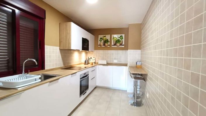 Image No.6-2 Bed Apartment for sale