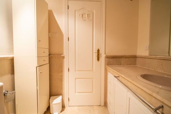 Image No.54-2 Bed Apartment for sale