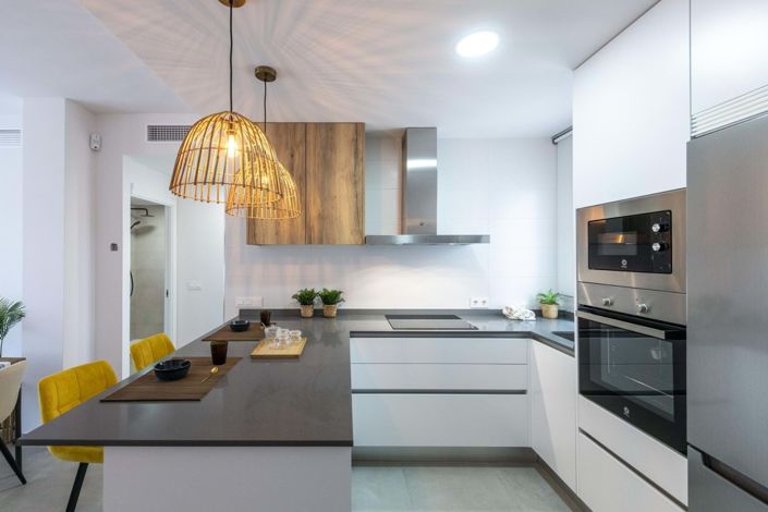 Image No.39-2 Bed Bungalow for sale