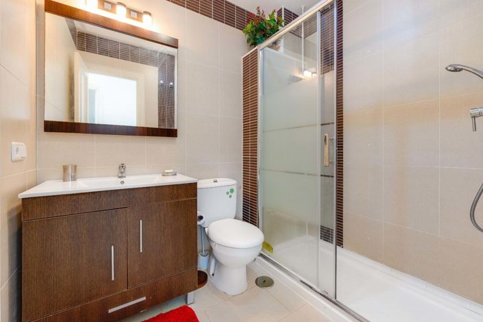 Image No.20-2 Bed Apartment for sale