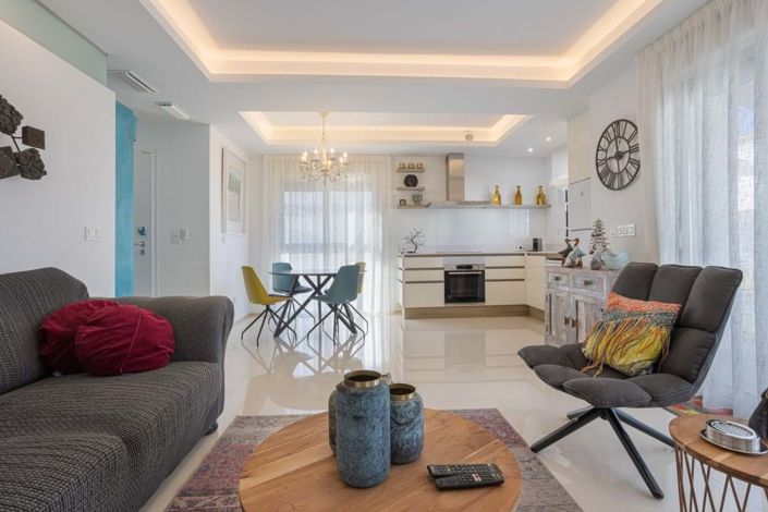 Image No.4-2 Bed Apartment for sale