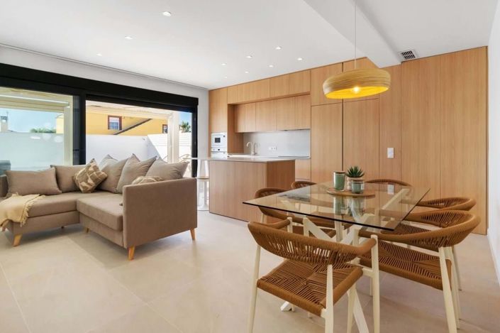 Image No.11-3 Bed Villa for sale