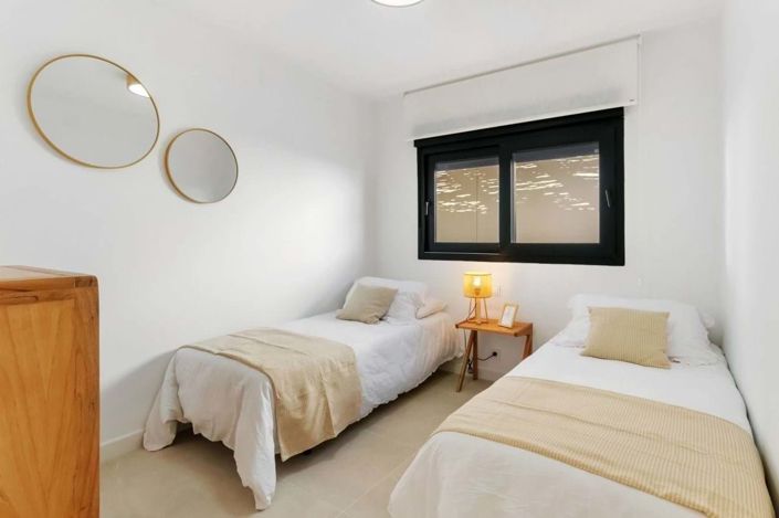 Image No.18-3 Bed Villa for sale