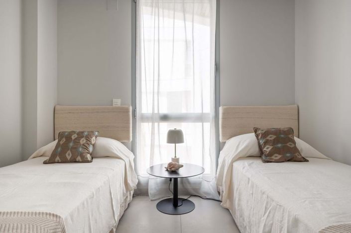 Image No.13-2 Bed Apartment for sale