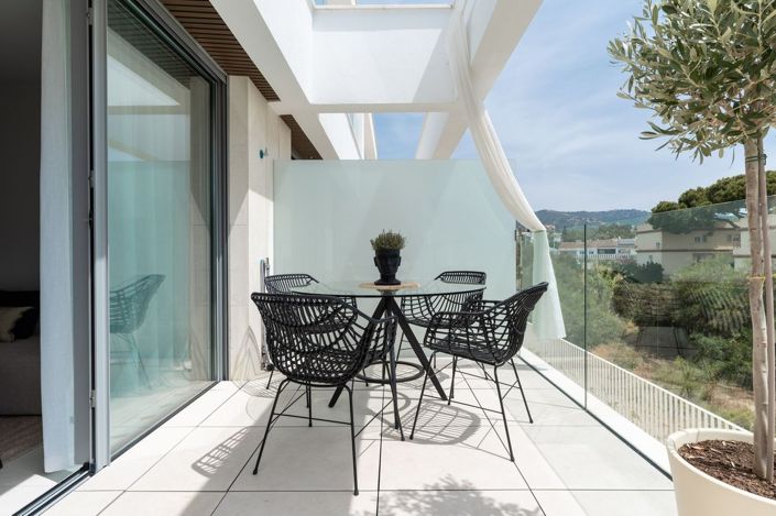 Image No.2-2 Bed Apartment for sale