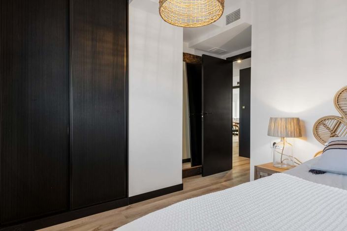 Image No.19-3 Bed Apartment for sale