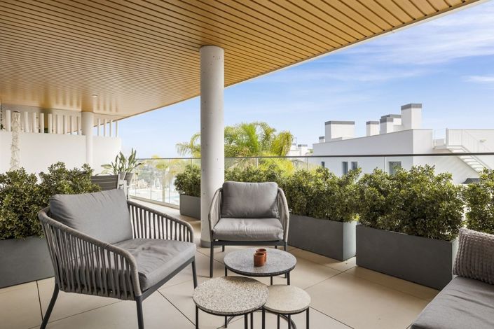 Image No.21-3 Bed Apartment for sale