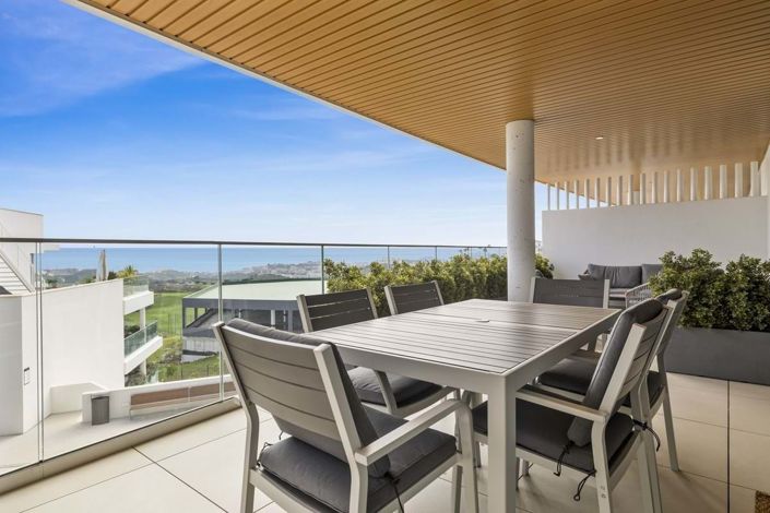 Image No.25-3 Bed Apartment for sale