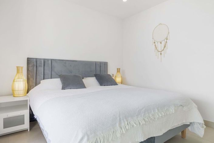 Image No.34-3 Bed Apartment for sale