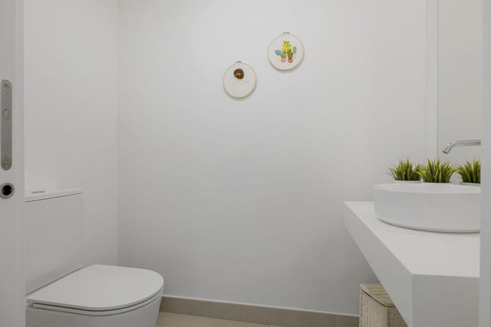 Image No.54-3 Bed Apartment for sale