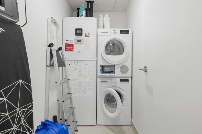 Image No.55-3 Bed Apartment for sale