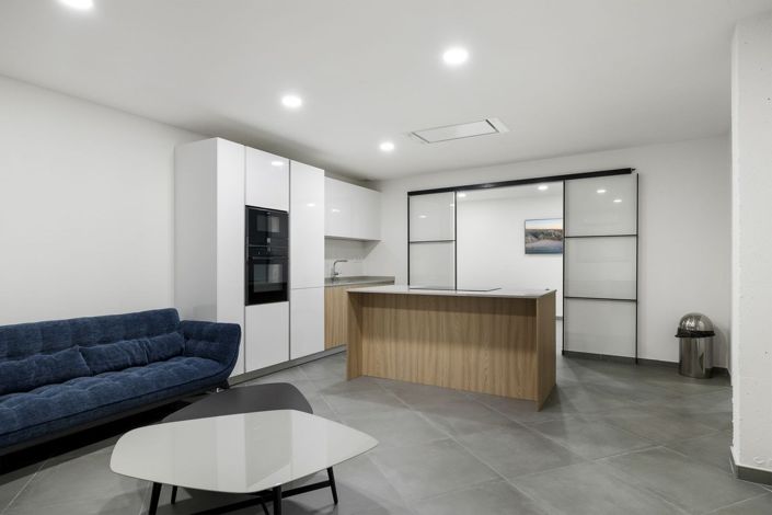 Image No.67-3 Bed Apartment for sale