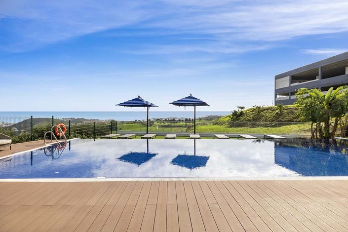 Image No.86-3 Bed Apartment for sale