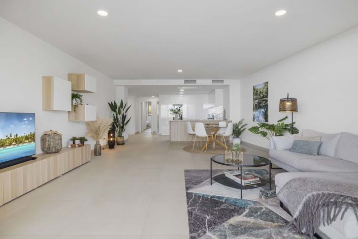 Image No.9-3 Bed Apartment for sale