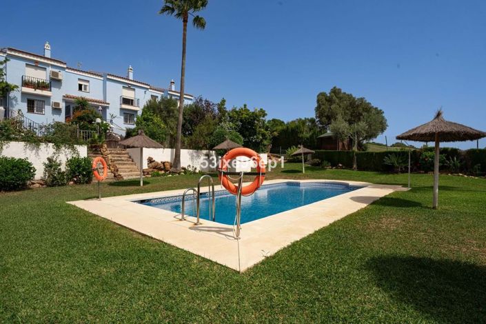 Image No.1-Villa de 3 chambres à vendre à La Duquesa