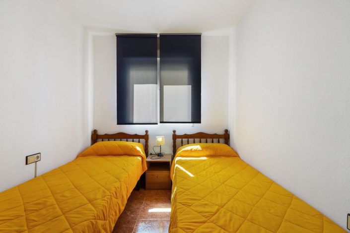 Image No.11-3 Bed Townhouse for sale