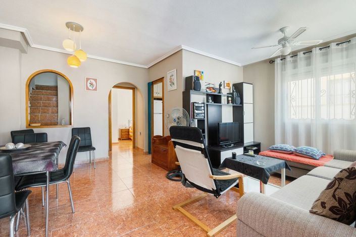 Image No.2-3 Bed Townhouse for sale