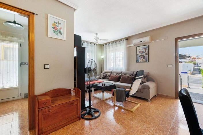 Image No.5-3 Bed Townhouse for sale