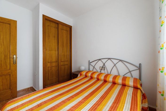 Image No.9-3 Bed Townhouse for sale