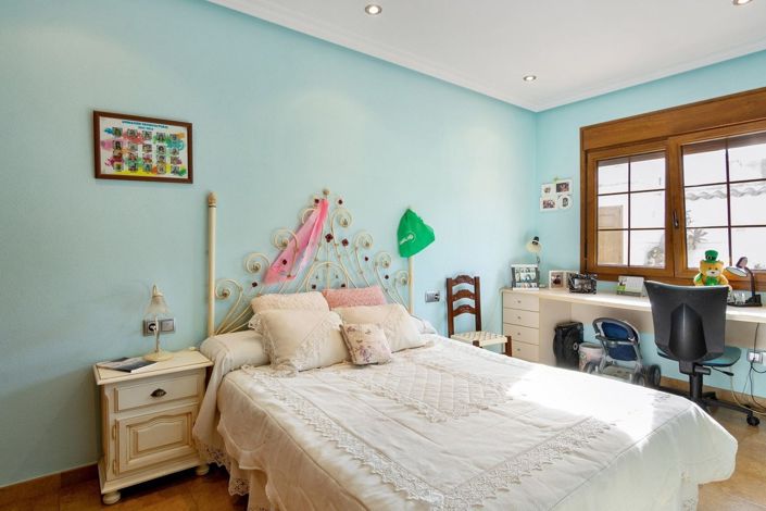 Image No.13-4 Bed Villa for sale