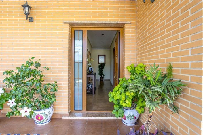 Image No.18-4 Bed Villa for sale