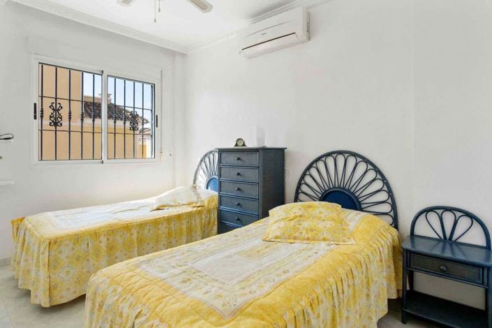 Image No.5-2 Bed Villa for sale