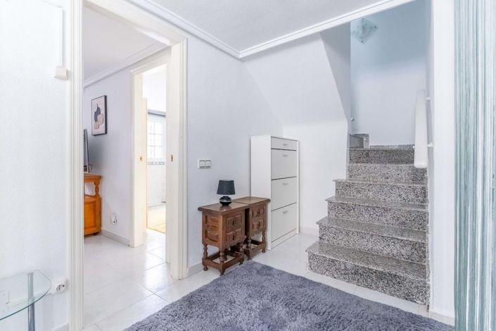 Image No.14-4 Bed Villa for sale